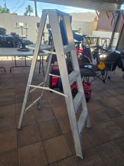 Aluminum Ladder