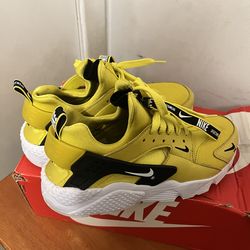 Size 8mens hurrache prm zip