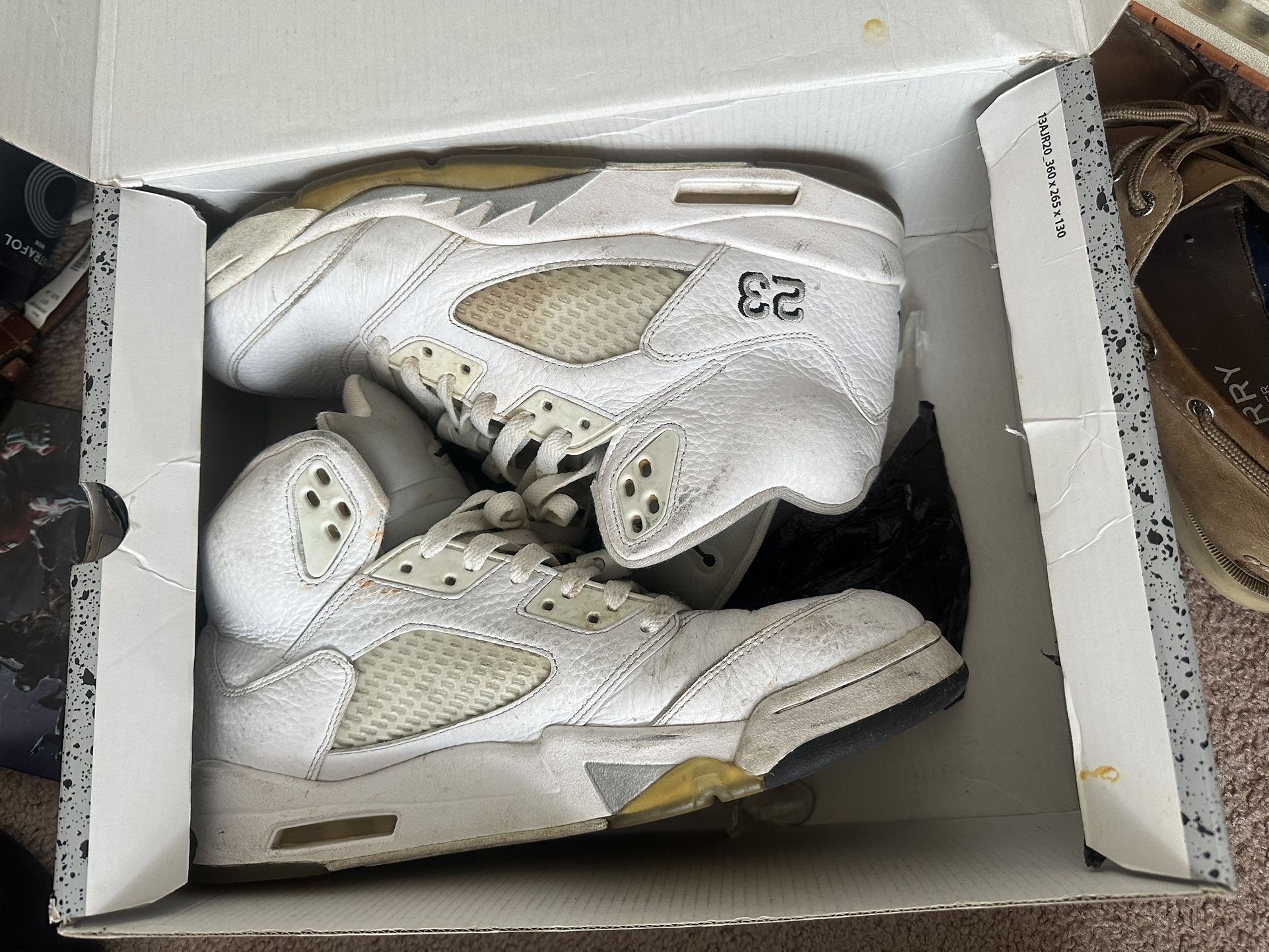 Jordan Reverse Metallic 5s