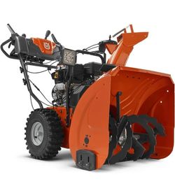 Husqvarna ST224 Snowblower 5.9 Horsepower