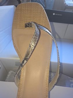 Size 10 women's snake sandals New in box