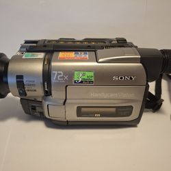 Sony Handycam Hi8 8mm Camcorder 