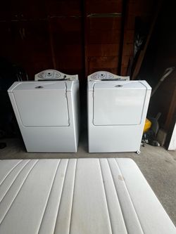 Maytag Washer / Dryer