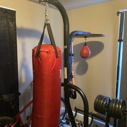Boxing Bag And Stand 