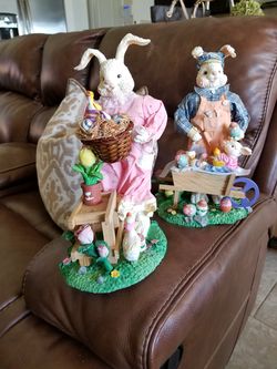 EASTER DECORATIONS