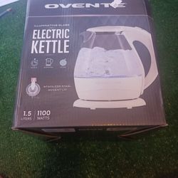 Electric Kettle With Matcha Mate  Grape Fruit Tea