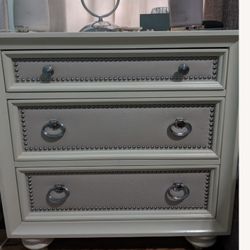 2 For 1 Chest Of Drawers And matching Side Table/night Stand 