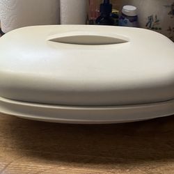 Tupperware Vintage Beige Divided Vegetable/Steamer Dish
