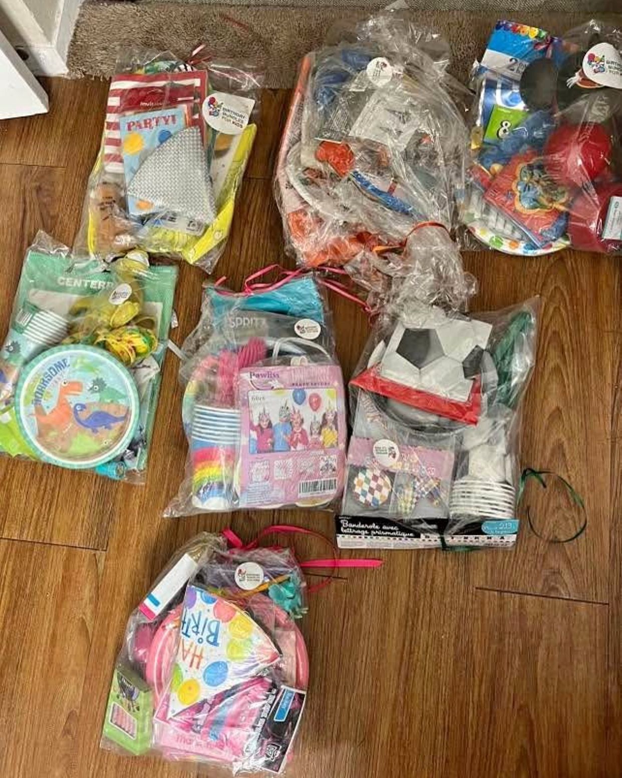 All These New Birthday Accessories 7 Sets For 10$ 