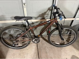 Jamis fester 24”