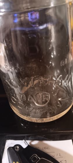 BOWMAN MILK BOTTLE