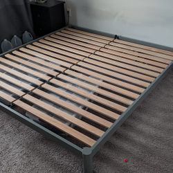 Casper king platform bed