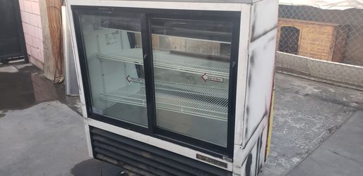 Commercial Refrigerator