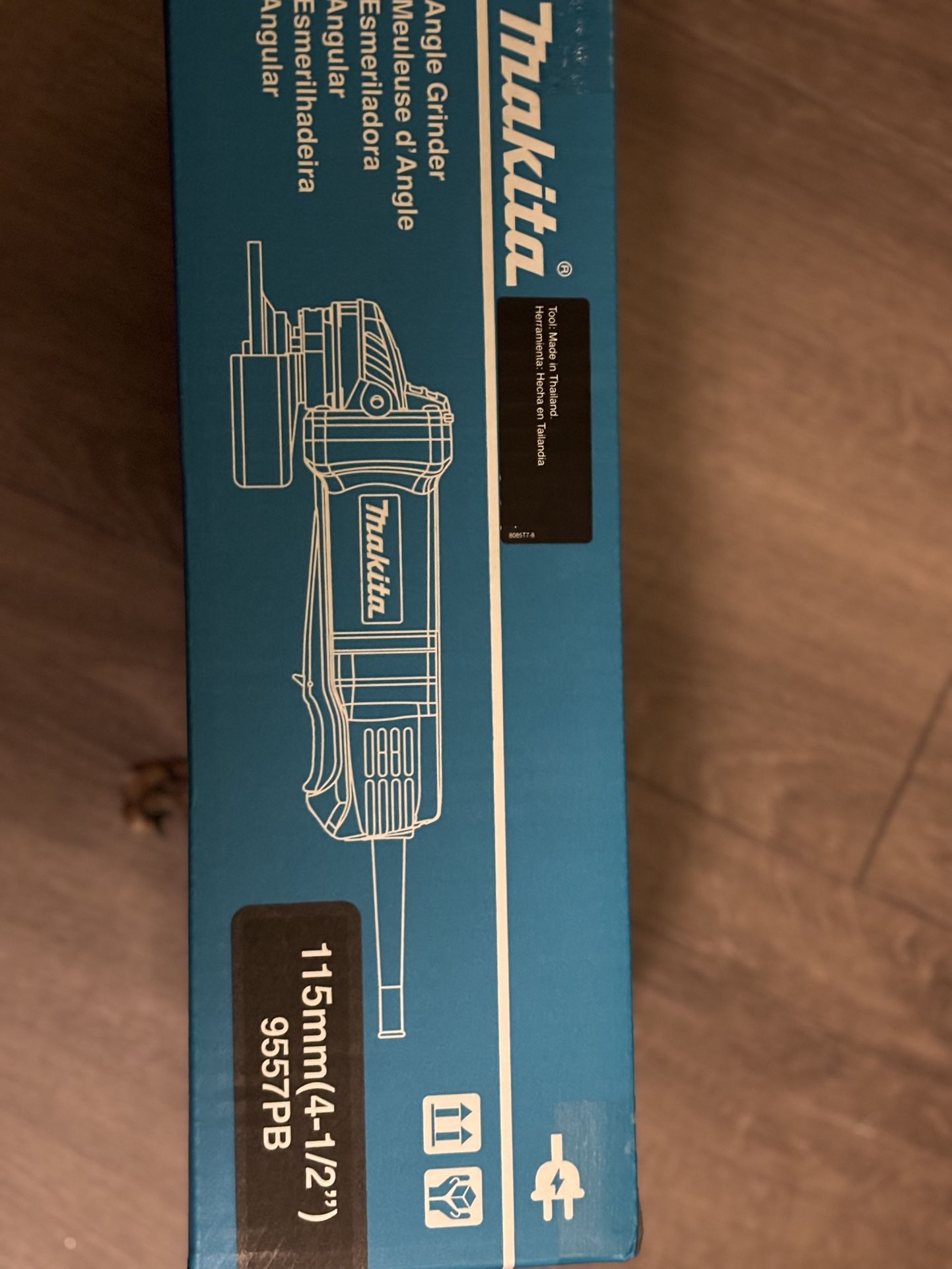Makita grinder