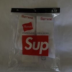 Supreme Socks