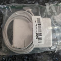 140W USB-C MagSafe 3 Laptop Charger Power Adapter – MacBook Pro Compatible