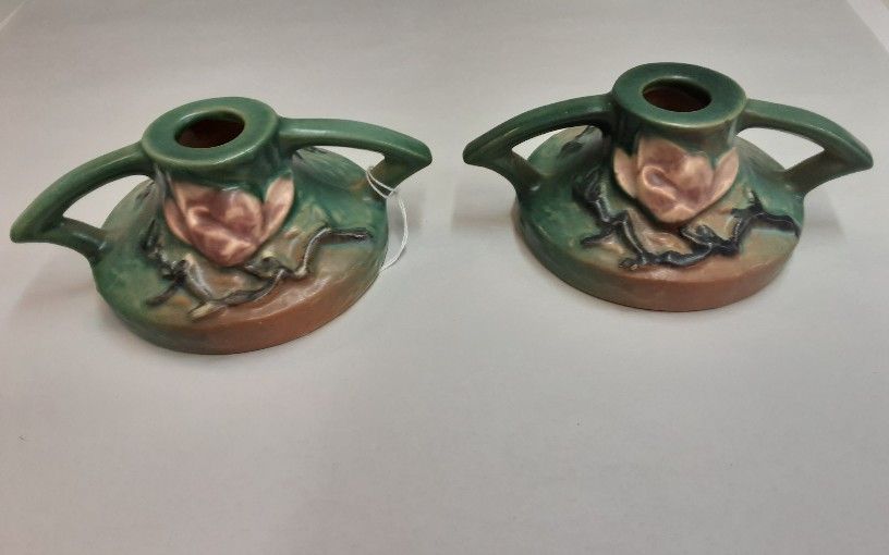 Pair Of Green Roseville Magnolia Candle Sticks- Located In Shelton 