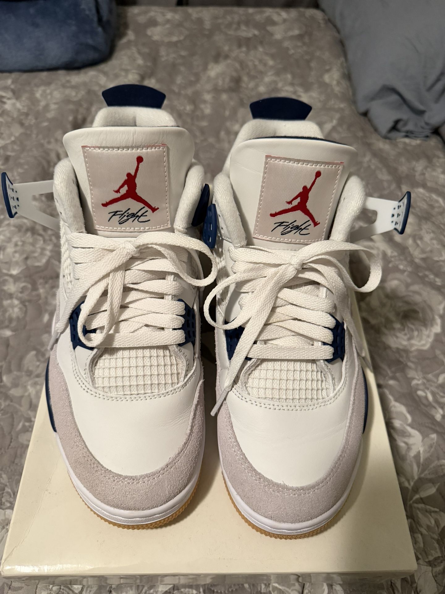 Jordan 4 SB Navy