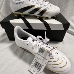 Adidas Kids Club Predator Cleats Size 2
