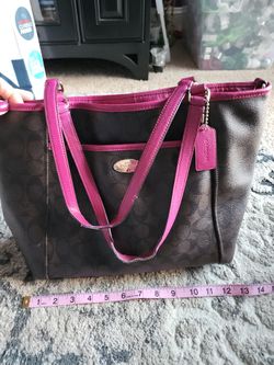 Coach logo purse tote fuschia pink brown