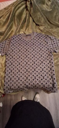 Grey Louis Vuitton Shirt Size Medium
