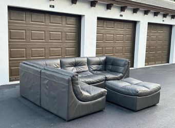 Sofa/Couch Sectional - Gray - Modular - Delivery Available 🚛