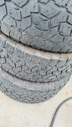 Toyo tires 35x12.5x20