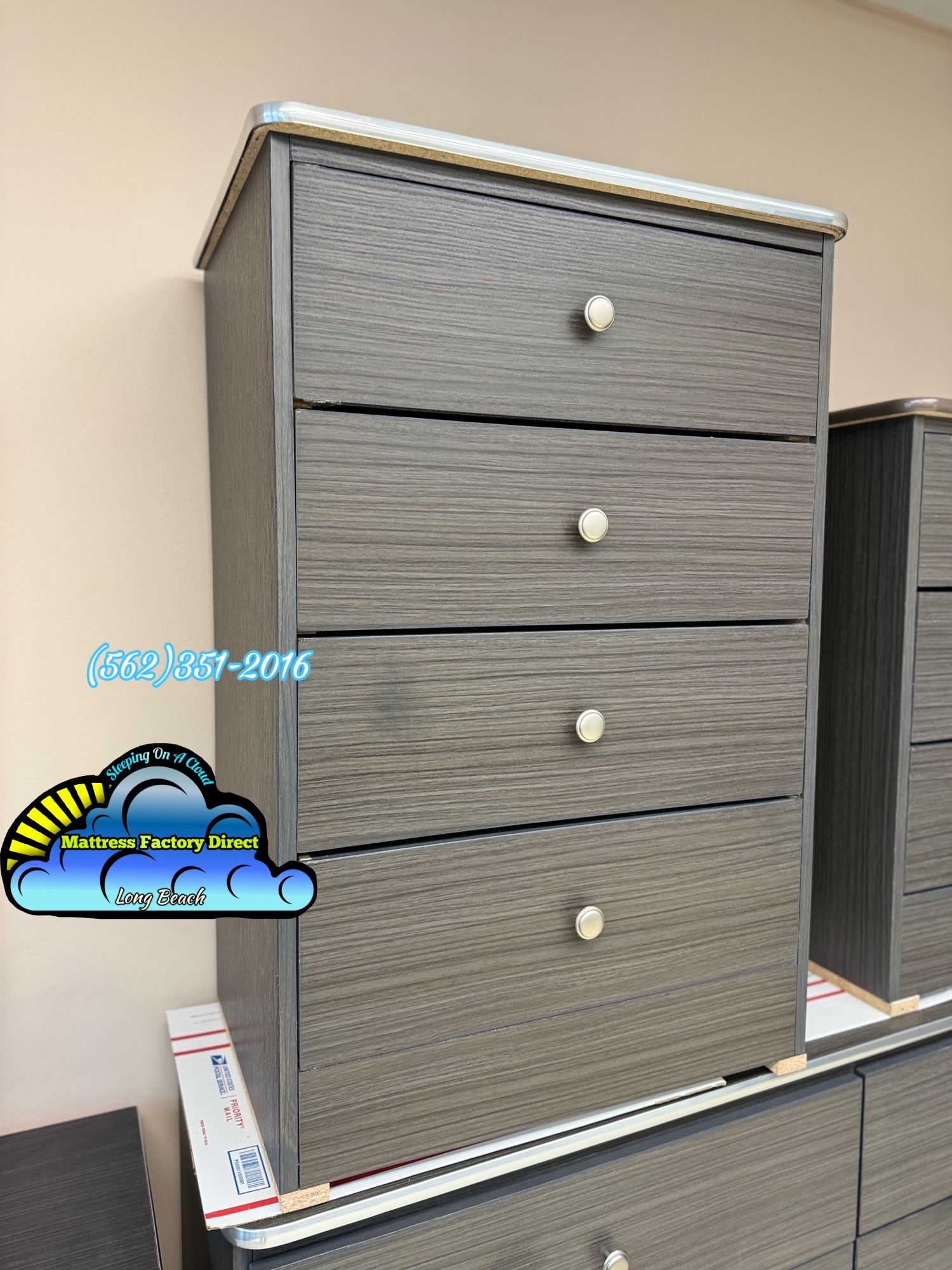 Four Drawer Grey Nightstand Chest Dresser Mueble Bonito