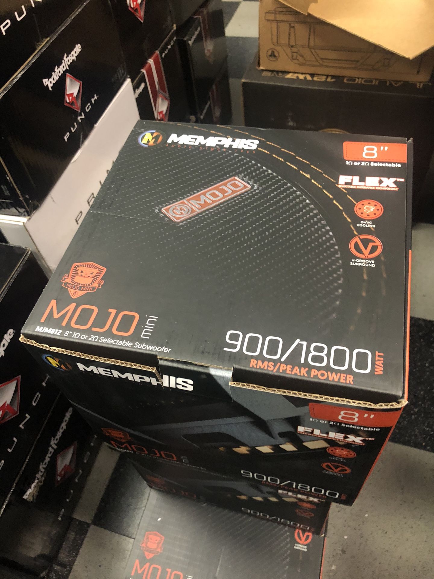 Memphis Mini Mojo 8 On Sale for 199.99