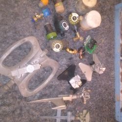 BUNCH OF INDUSTRIAL SPRINKLERS AND IRRIGATION EQUIPMENT 