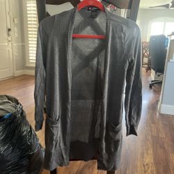 Gray long cardigan with pockets 
