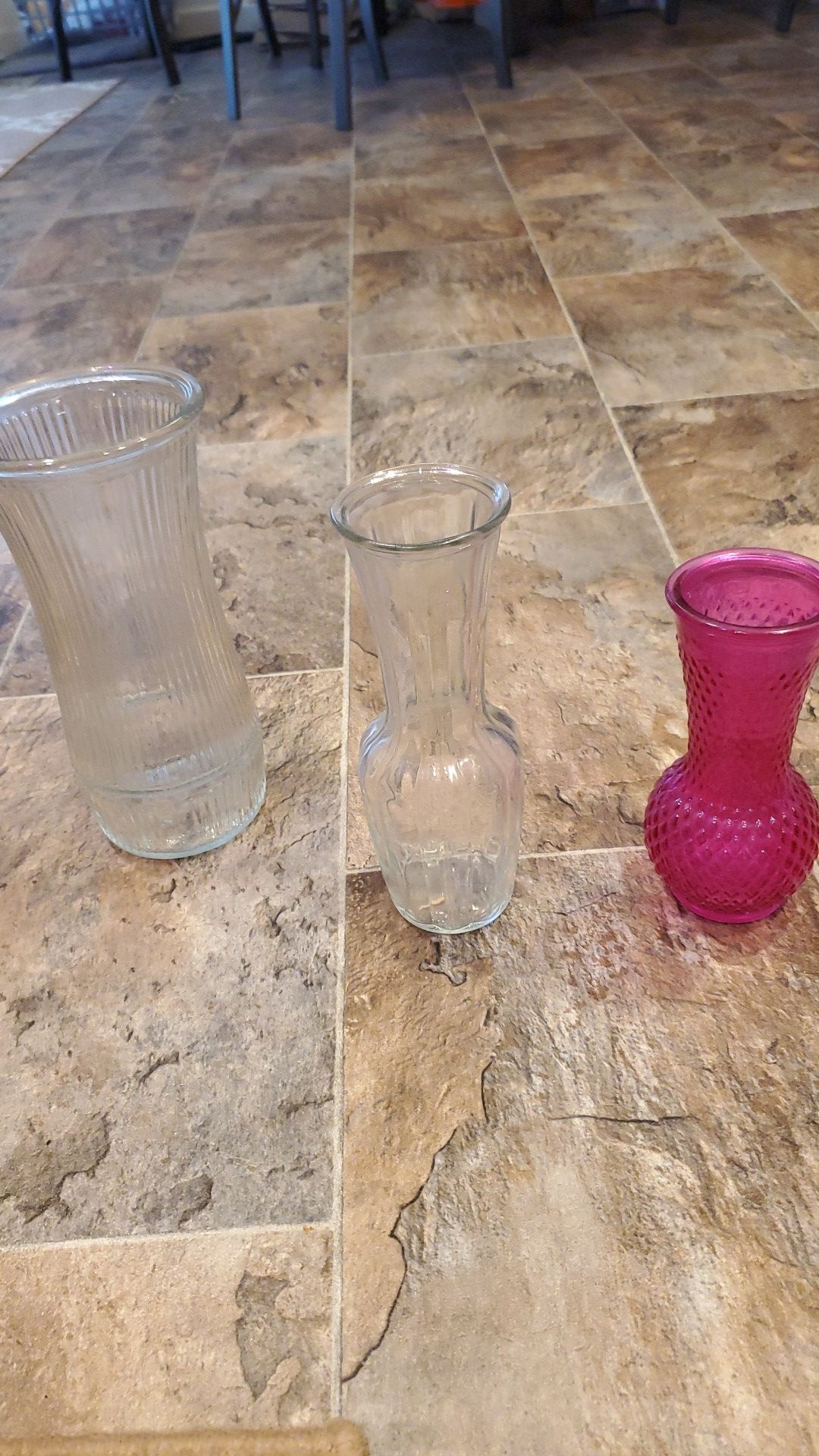 3 Glass vases