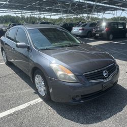 2010 Nissan Altima 