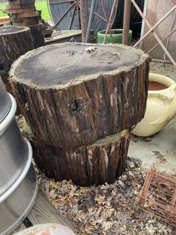 Redwood Rounds Stools