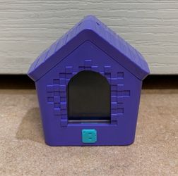 BITZEE Doghouse Interactive Digital Pet.  Unlock 15 Puppies.  includes 3 AAA batteries.  5.63 x 1.88 x 6.75 inches.  Cash only.    No electronic payme