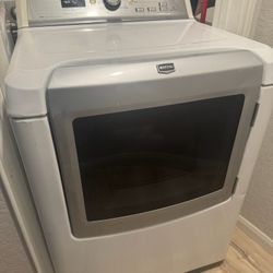 Maytag Bravos XL