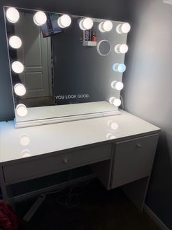 Vanity Mirror + Makeup Desk Set