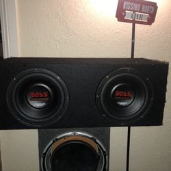 2 10inc Boss Audio 