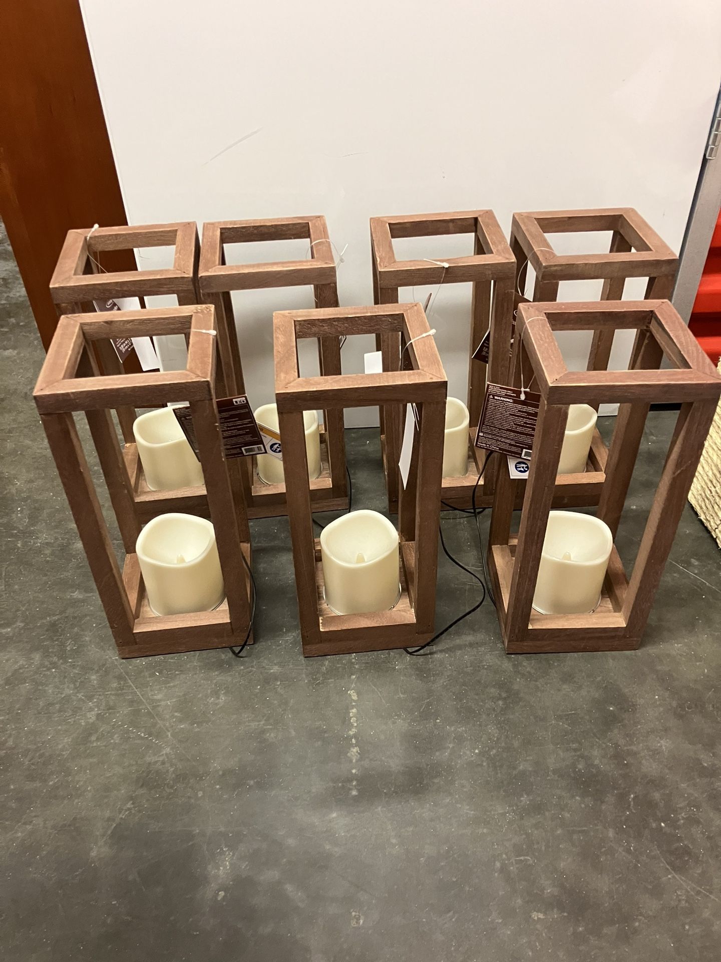 7 Wooden Pillars W/ Battery Candles- NEW