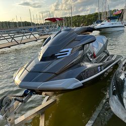2012 Yamaha fx-sho jet ski