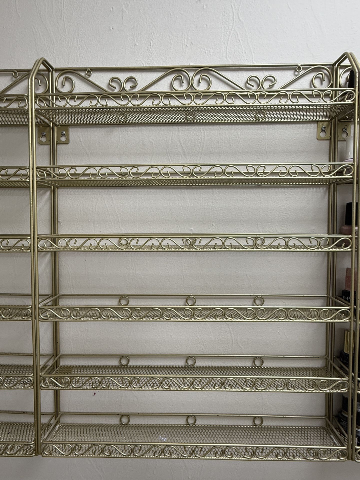 5 Metal Wall Mounted Nail Polish Storage Rack 
