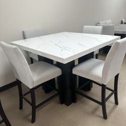New Dining Set And Chairs Financing Available $39 Down payment 