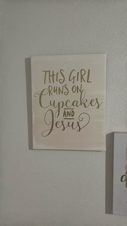 canvas wall decor