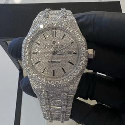 MOISSANITE WATCH