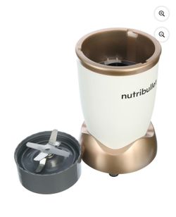 Nutribullet Blender + 3 cups (no lids)