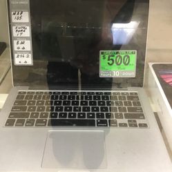 Apple Laptop 