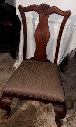 Elegant Traditional Wood Dining Chairs – Set of 2 – Upholstered