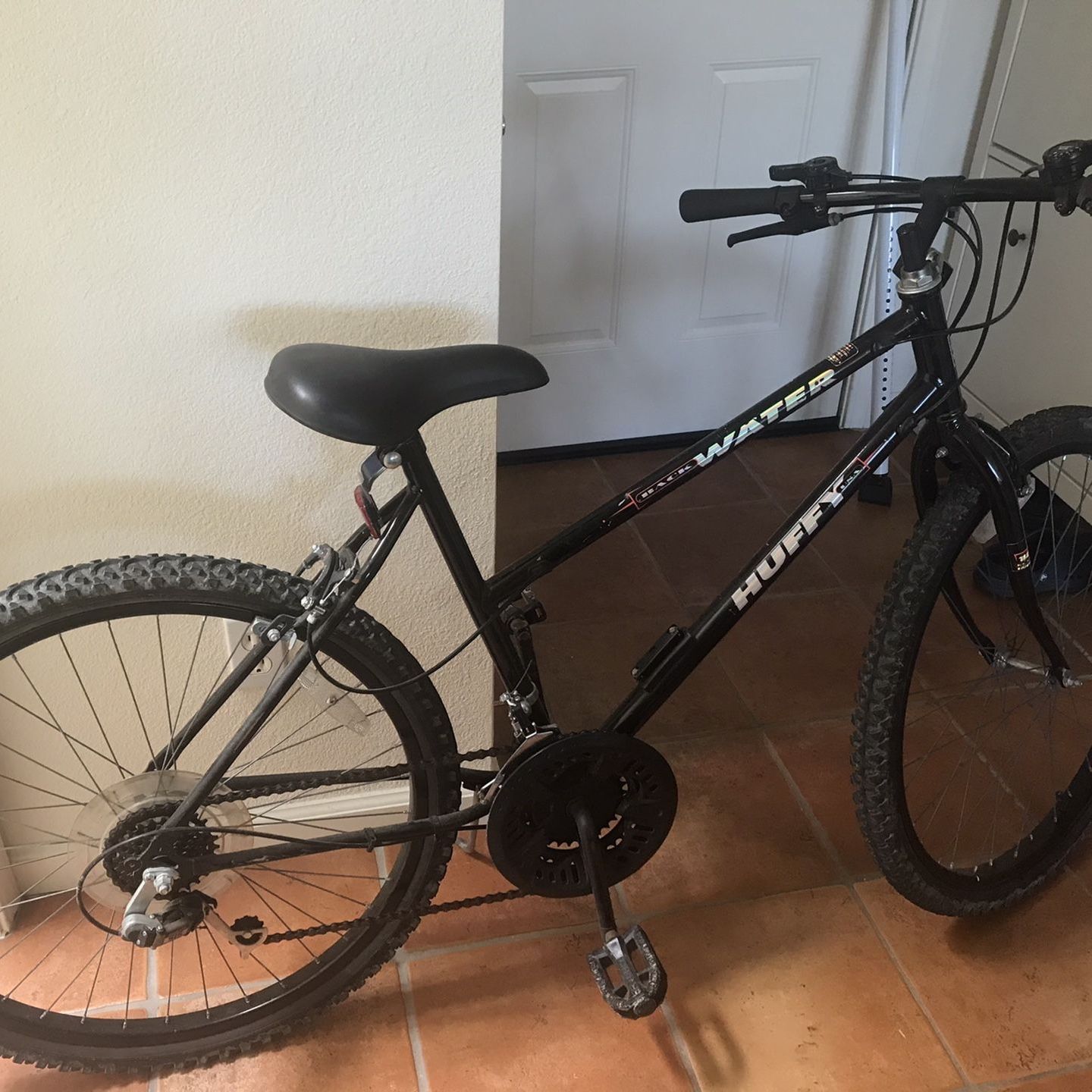 Huffy back best sale water mountain bike