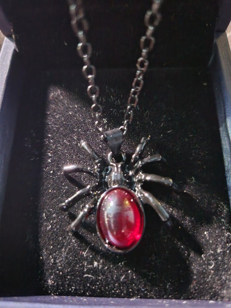 Spider Necklace