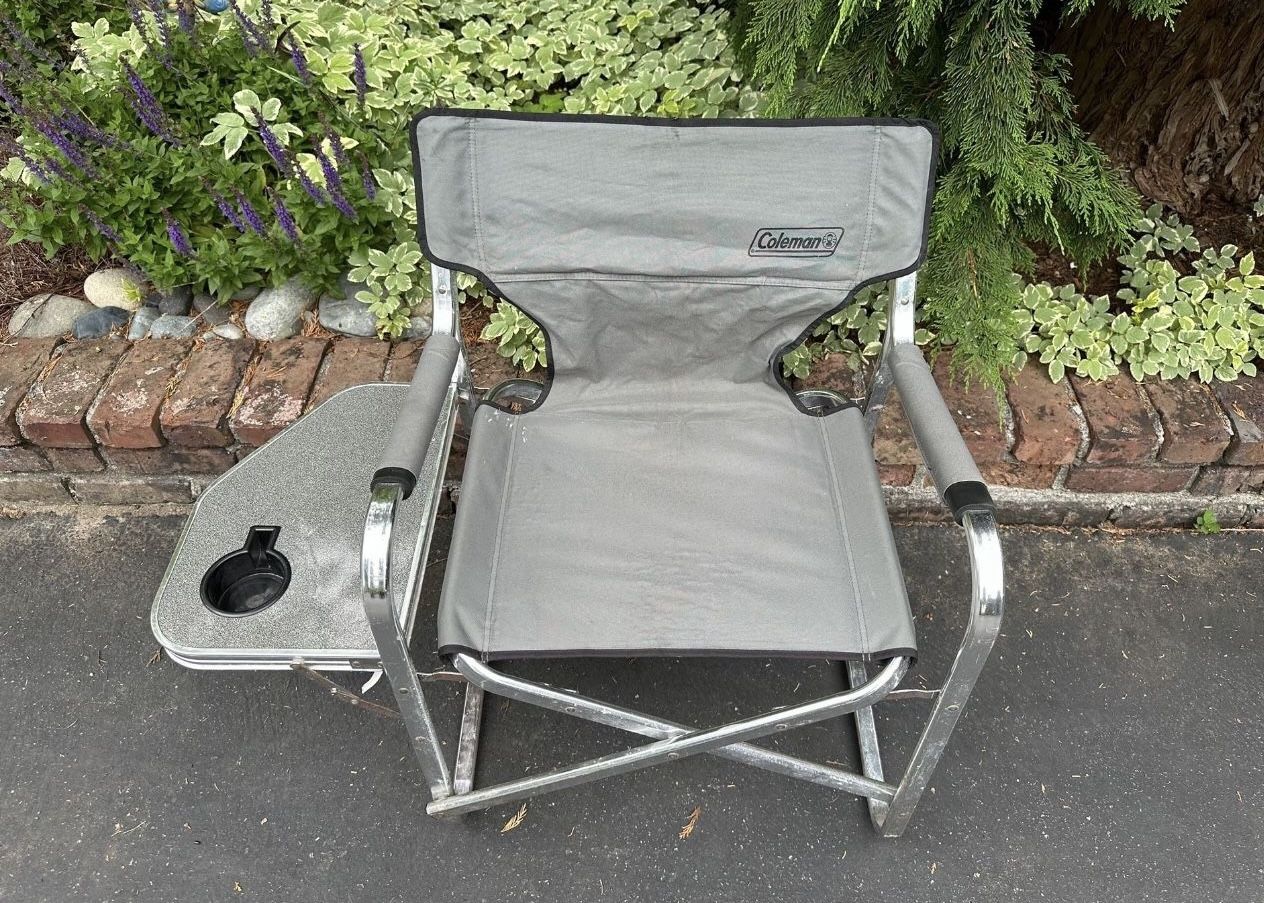 COLEMAN Fold-Up Chair W/ Table 🦠Camping Tailgate Party